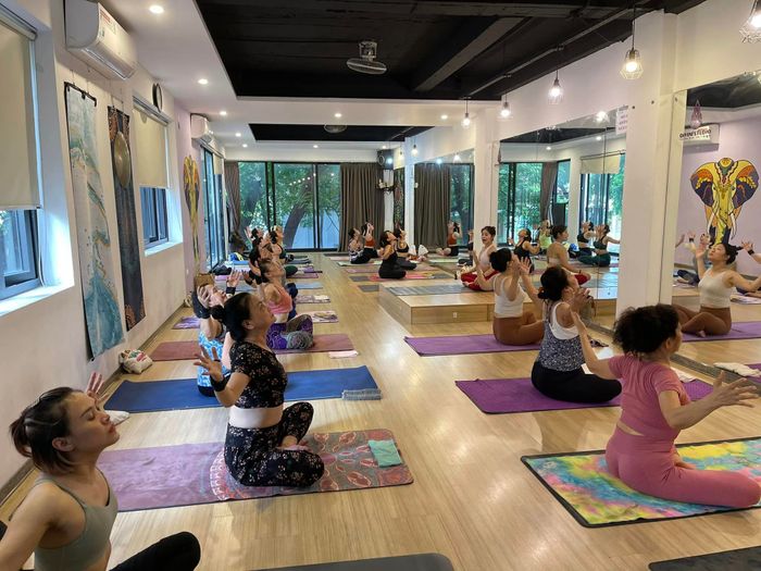 Hình ảnh không gian sáng tạo tại Divine Yoga & Dance Studio