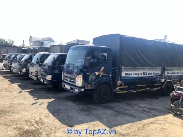 Dịch vụ cho thuê xe tải chở hàng tại TP.HCM của Vận Tải Hà Vy luôn được đánh giá cao về chất lượng và độ tin cậy.