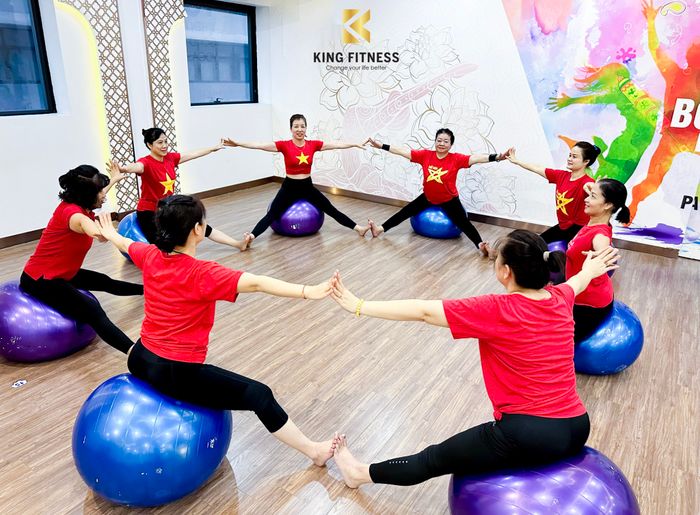 Hình ảnh không gian sang trọng tại King Fitness