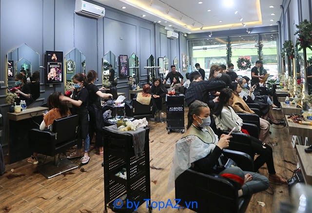 Salon tóc nữ đẹp giá tốt tại Đà Nẵng