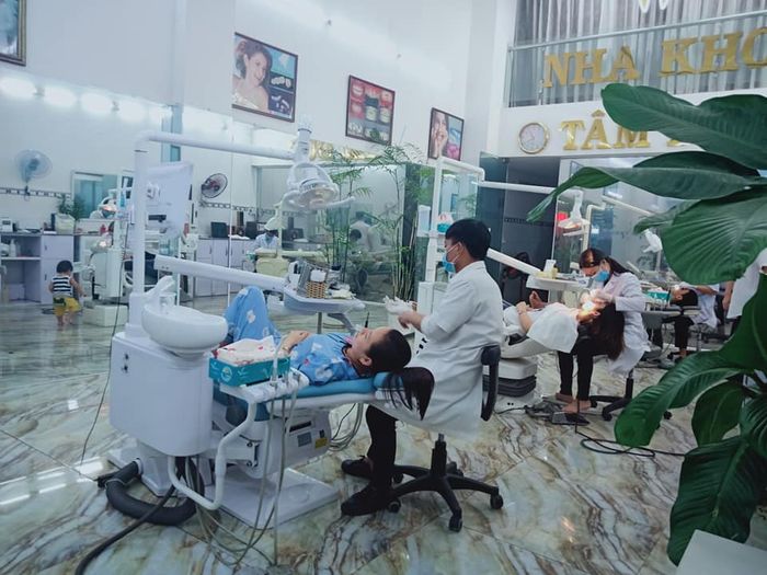 Hình ảnh phòng khám tiêu chuẩn quốc tế tại Nha Khoa Tâm Đức