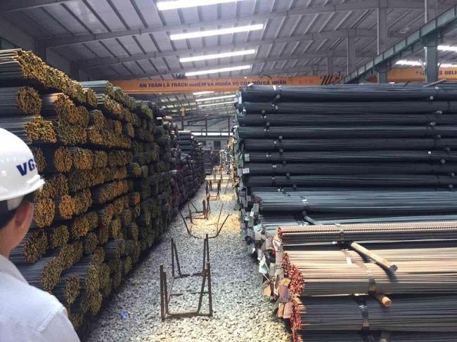 Tổng công ty Kho Thép Xây Dựng là một trong Top 5 công ty bán sắt, thép uy tín tại TP. Hồ Chí Minh.