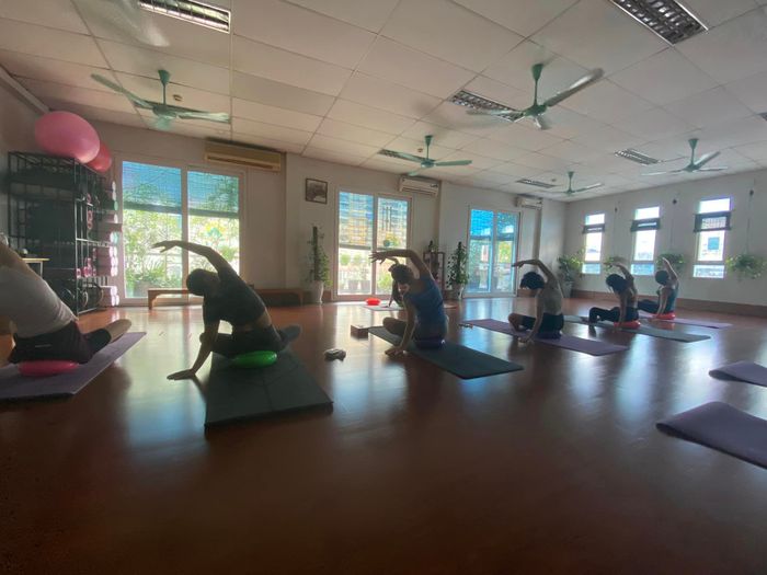 Hình ảnh không gian luyện tập tại Zenith Yoga Kim Mã