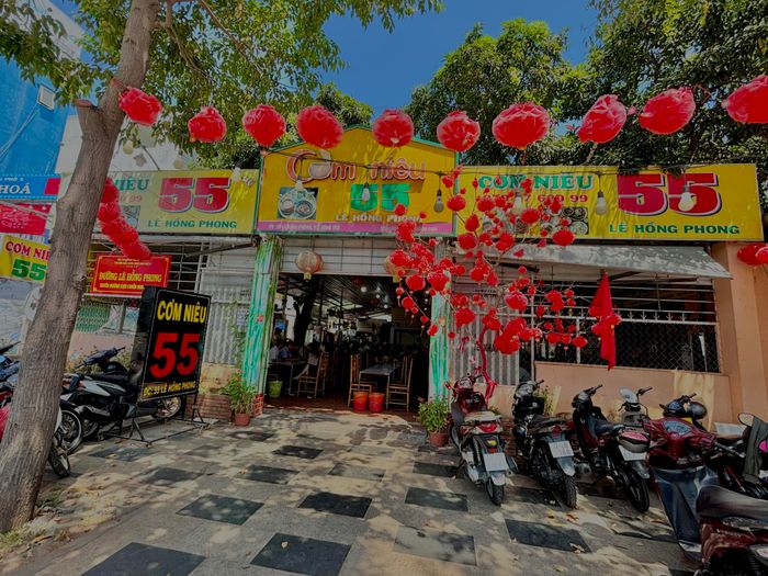 Không gian ấm cúng và món ngon đặc sắc tại Cơm niêu 55 Vũng Tàu