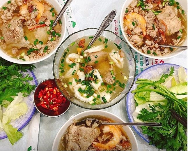 Hủ Tiếu Cả Cần - Biểu tượng ẩm thực đêm Sài Gòn