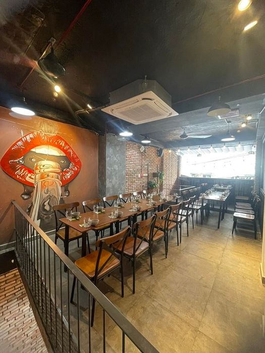Trải nghiệm độc đáo cùng Lẩu Bò Khu Nhà Cháy - nơi hội tụ tinh hoa ẩm thực Việt