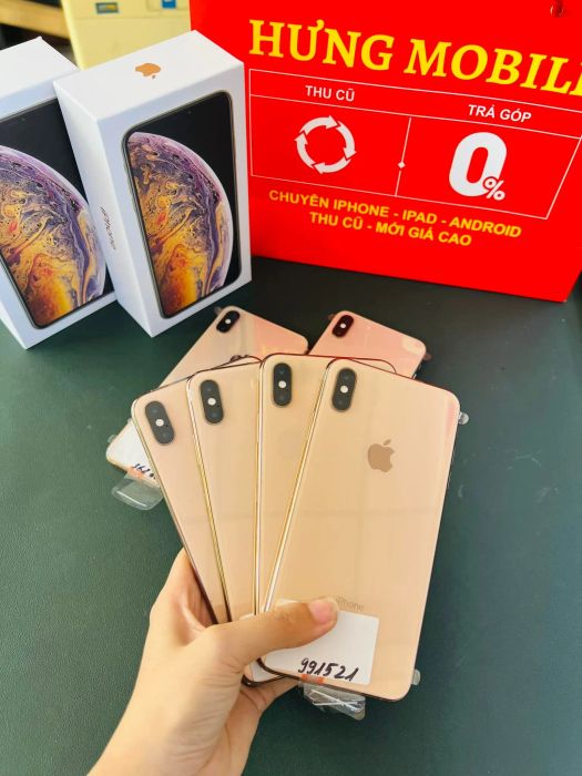 Hình ảnh bộ sưu tập iPhone đa dạng tại Hưng Mobile