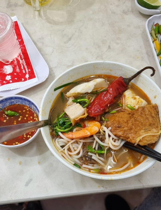 Bún mắm Cô Ba ảnh 2