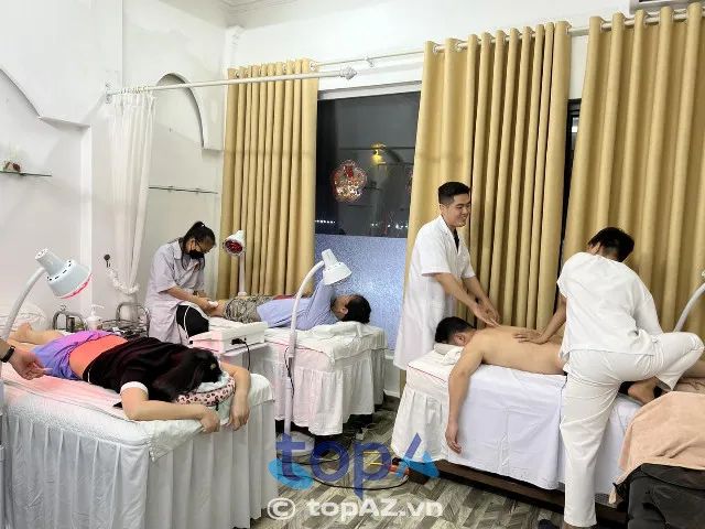 Phòng chẩn trị Y học cổ truyền Đỗ Gia tại Hà Nội là một trong những phòng khám đáng tin cậy mà bạn có thể lựa chọn để cải thiện sức khỏe của mình.