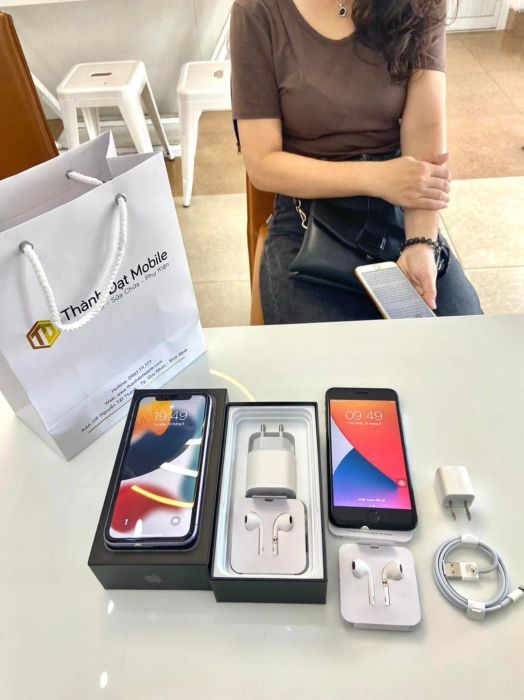 Bộ sưu tập iPhone đa dạng tại showroom Thành Đạt Mobile
