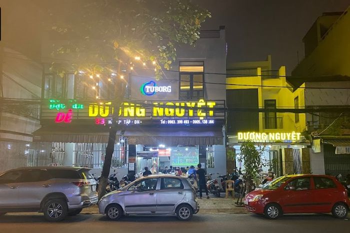 Không gian ấm cúng tại Dê Dương Nguyệt