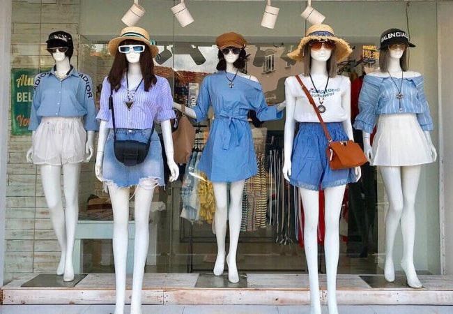 Hollis Fashion là một trong những shop thời trang nổi tiếng nhất trên đường Quang Trung, Gò Vấp, TP. HCM, góp mặt trong danh sách top 10 cửa hàng được yêu thích.
