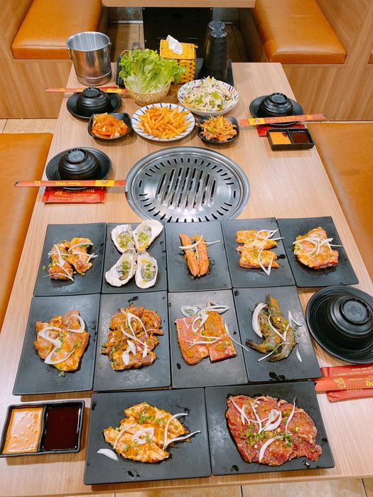 Không gian ấm cúng tại Home BBQ