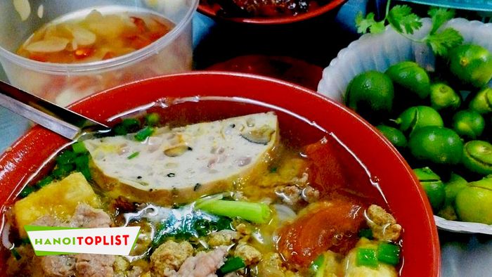 Hoàng Kỳ - thiên đường ẩm thực giữa lòng phố Tô Hiệu, Hà Nội