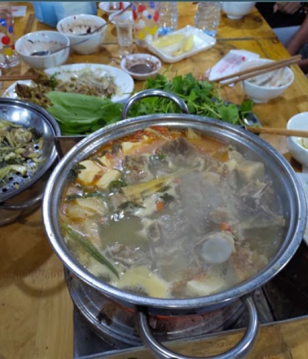 Không gian ấm cúng tại Dê Tư Nghĩa