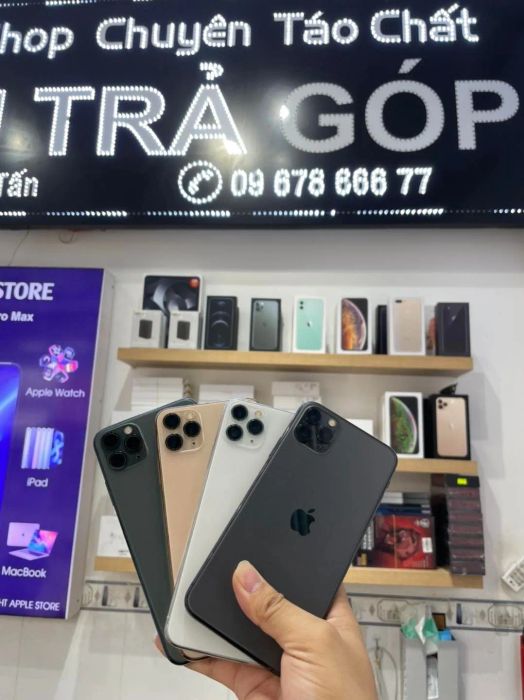 Hình ảnh không gian showroom HT Apple Store