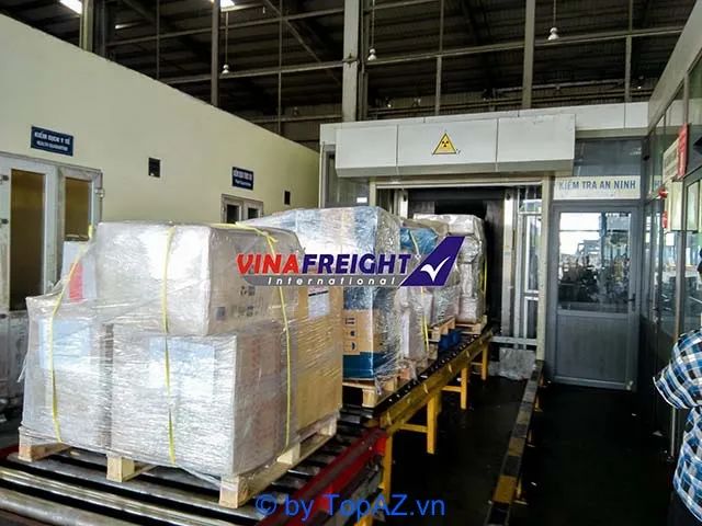 Dịch vụ cho thuê kho bãi hàng hóa tại TPHCM