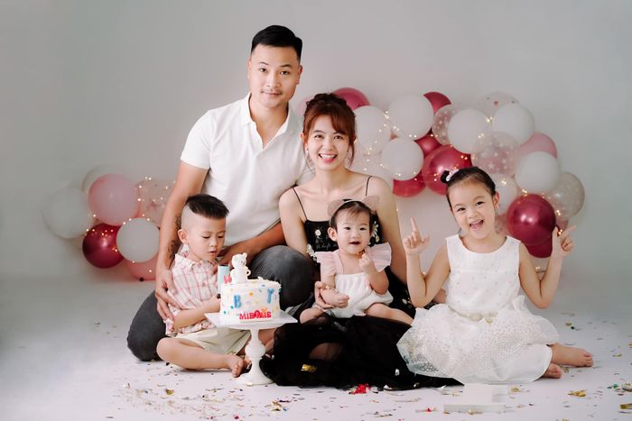 Tác phẩm nghệ thuật tại Hin's Studio