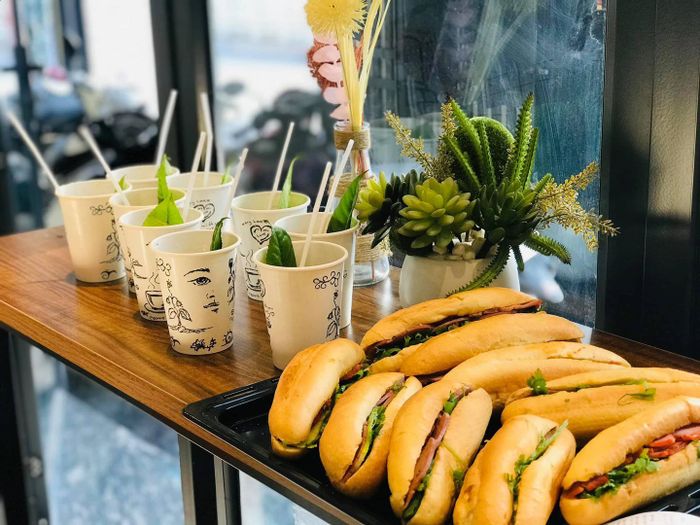 Bánh Mì Đà Thành 1992 - Khoảnh khắc vàng ẩm thực