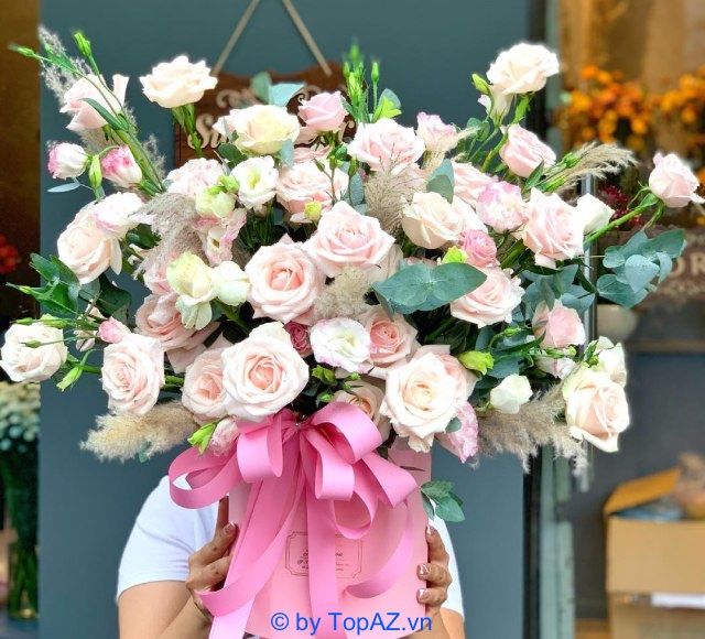 Shop hoa tươi Violet on Wednesday