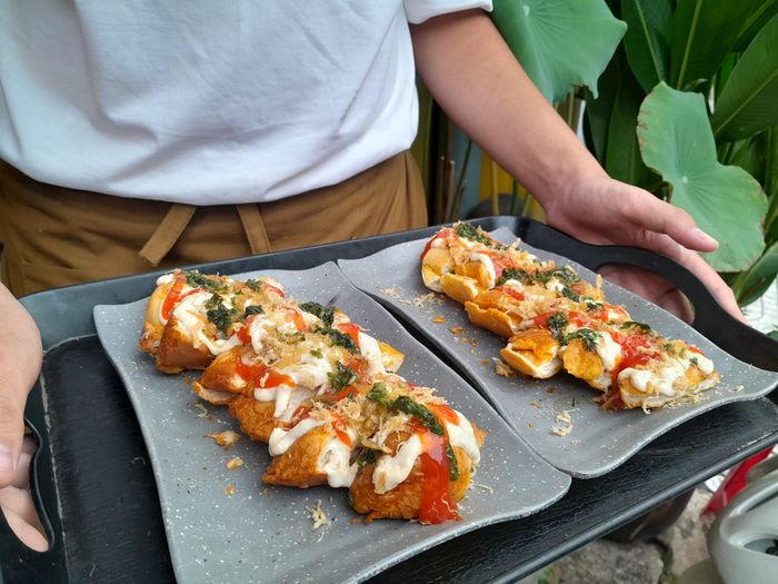 Những món chay truyền thống được trình bày tinh tế tại Nhà Tôi Vegan