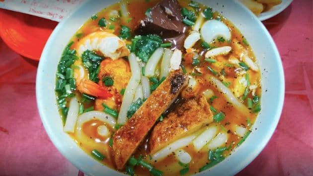 Khám phá những quán bánh canh cua tuyệt vời tại Quận 1, Sài Gòn