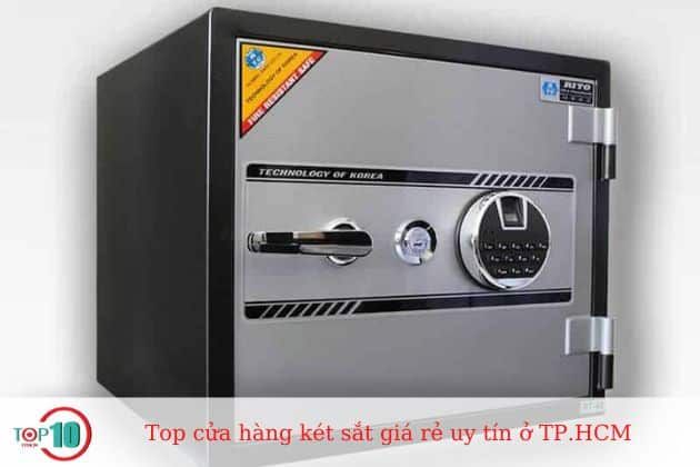 Siêu thị két sắt Đại Phú là một địa chỉ đáng tin cậy để mua các loại két sắt chất lượng, đảm bảo an toàn cho tài sản của bạn. Cửa hàng chuyên cung cấp các sản phẩm két sắt với mức giá hợp lý, đáp ứng nhu cầu của nhiều khách hàng.