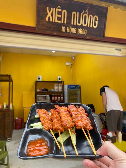 Bánh Mì Xiên Nướng Huy Mùi - Tác phẩm nghệ thuật ẩm thực