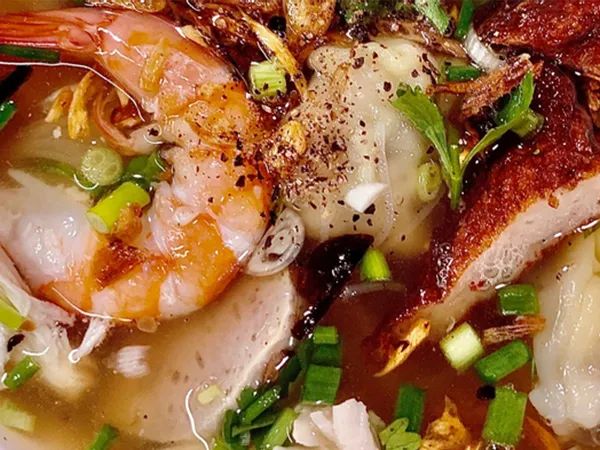 Hình ảnh tô hủ tiếu thơm ngon tại Hủ Tiếu Cô Hường
