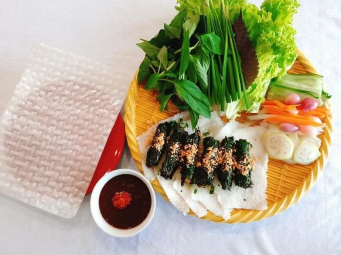 Cửa Hàng Nem Nướng Lan Phúc - Đức Trọng ảnh 1