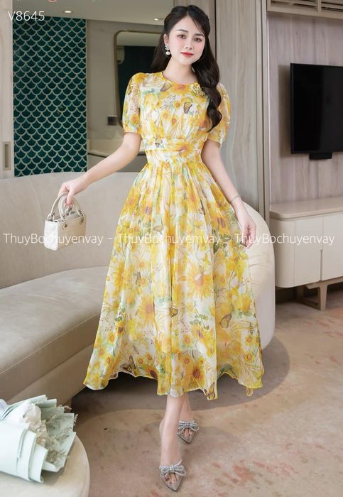Thủy Bơ - Nét đẹp dịu dàng trong từng thiết kế