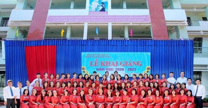 Cơ sở vật chất hiện đại và không gian xanh tại THCS Nguyễn Gia Thiều