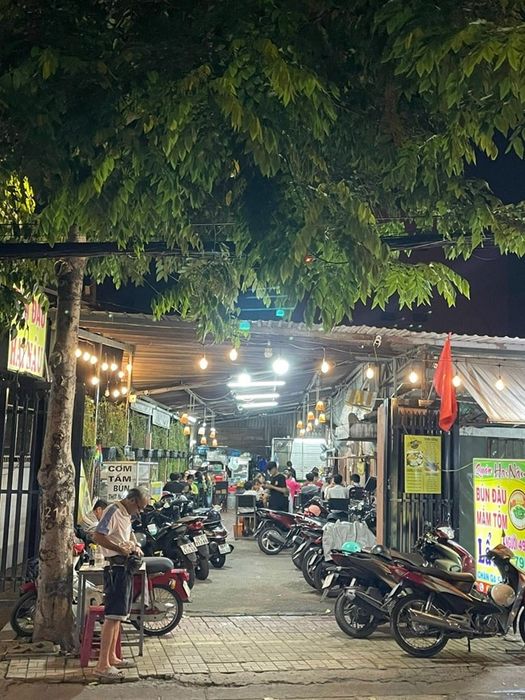 Hai Nâu – Bún Đậu & Lẩu 1 Người: Sự kết hợp hoàn hảo giữa hương vị và dịch vụ