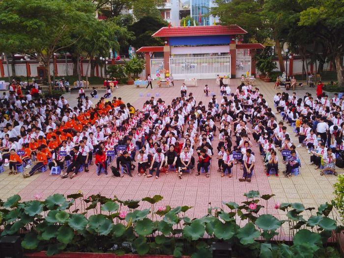 Hình ảnh giới thiệu cơ sở vật chất hiện đại của THCS Trần Phú