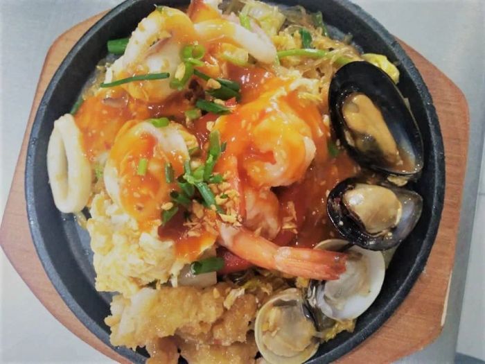 Không gian ẩm thực Thái Lan đậm chất bản địa tại Kin Kin - Thai Food Đà Nẵng