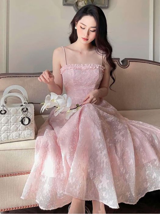 Yan Boutique - Không gian thời trang đầy cảm hứng