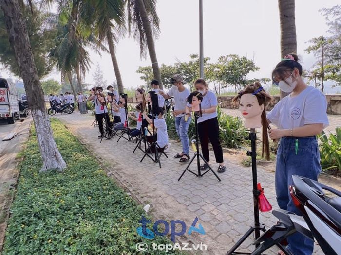Trung tâm Hiếu Hair & Academy - Dĩ An