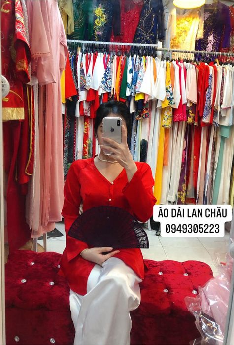 Áo dài Lan Châu - Hình ảnh 1