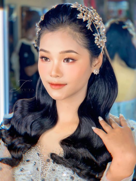 Khoảnh khắc thực hành sáng tạo tại TU TA Make Up Academy