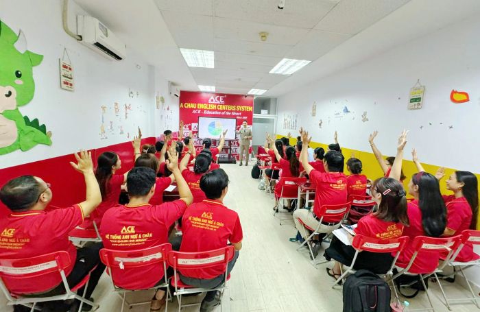 Hình ảnh lớp học hiện đại tại Anh ngữ Á Châu