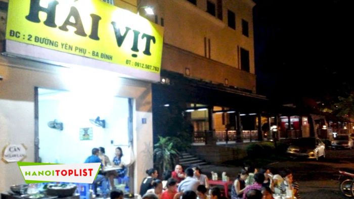 quan-hai-vit-Tripi