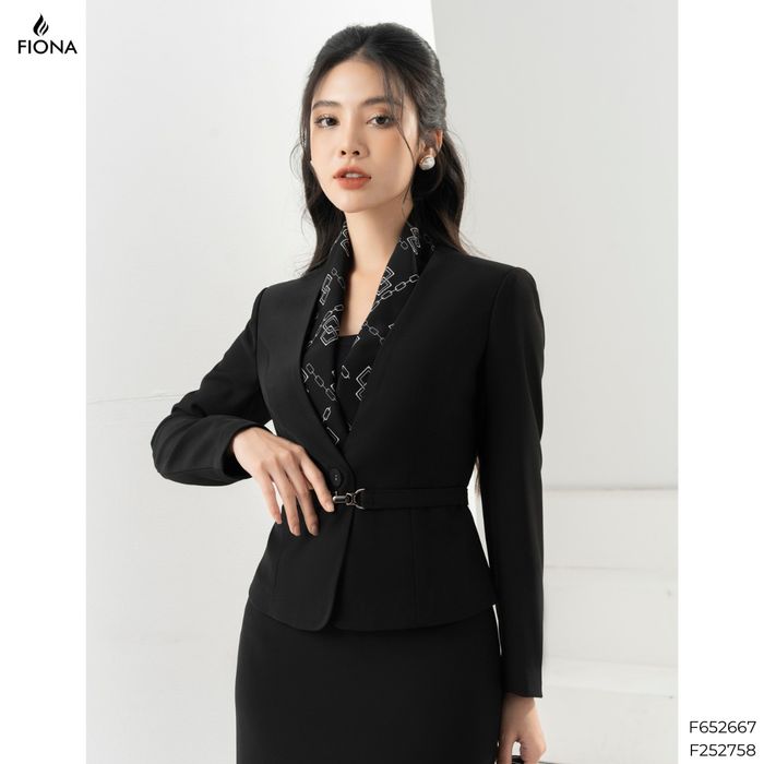 Không gian sang trọng tại FIONA - Nơi tôn vinh vẻ đẹp công sở