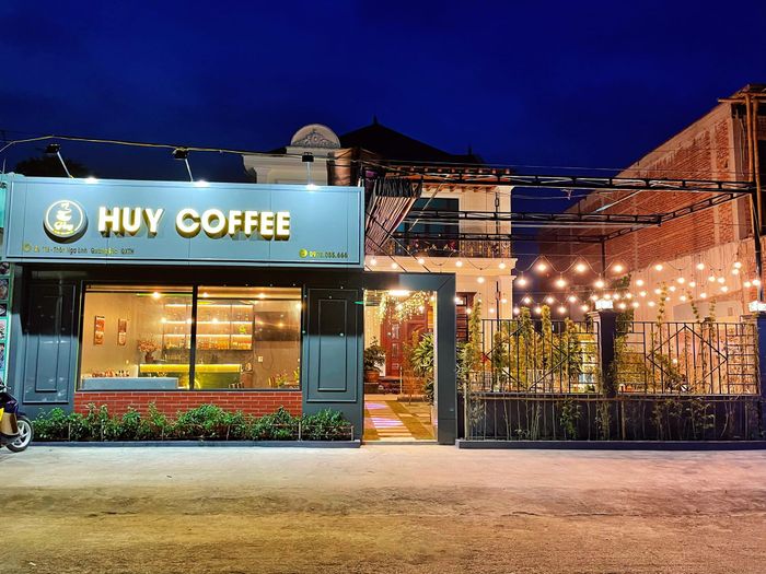 Huy Coffee - Nơi Thư Giãn Lý Tưởng Tại Quảng Xương