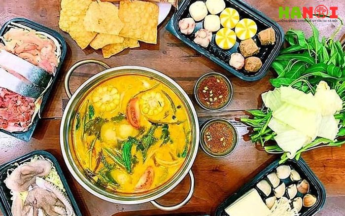 Quan-lau-tuyet-lau-thai-tomyum-Tripi