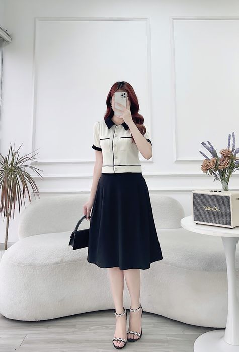 Bộ sưu tập váy công sở tôn dáng từ Trali