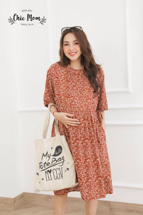 BST đầm bầu công sở thanh lịch từ Chic Mom