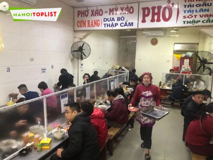 pho-thinh-hang-bot-Tripi