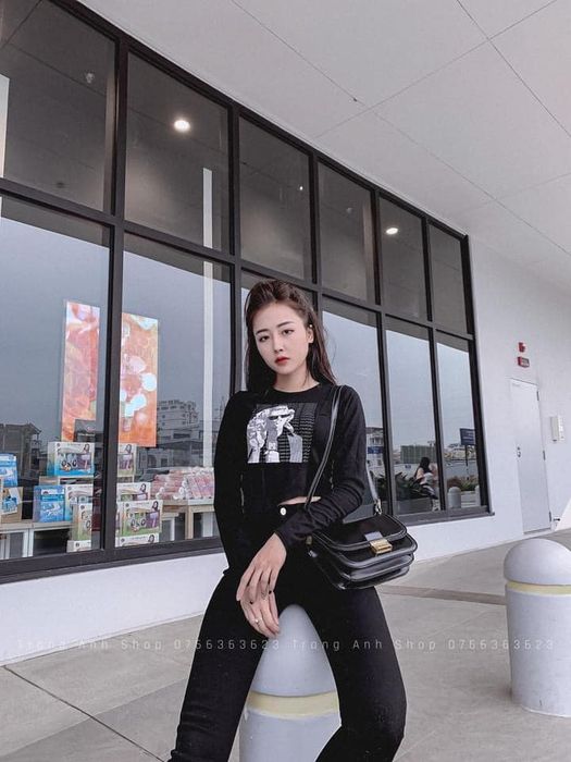 Không gian trưng bày ấn tượng tại Trang Anh Shop