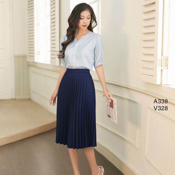Không gian mua sắm tại Real Clothes
