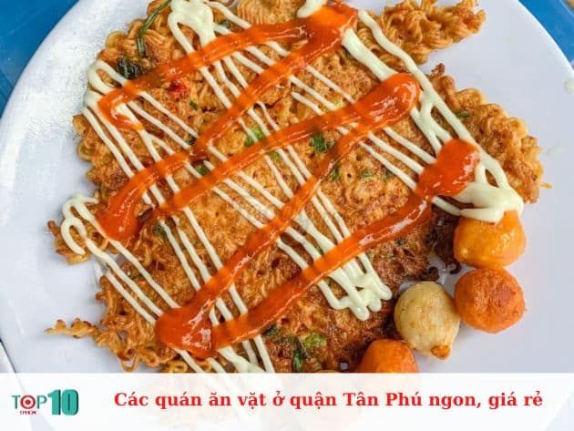Các quán ăn vặt nổi bật tại quận Tân Phú, ngon và giá hợp lý.